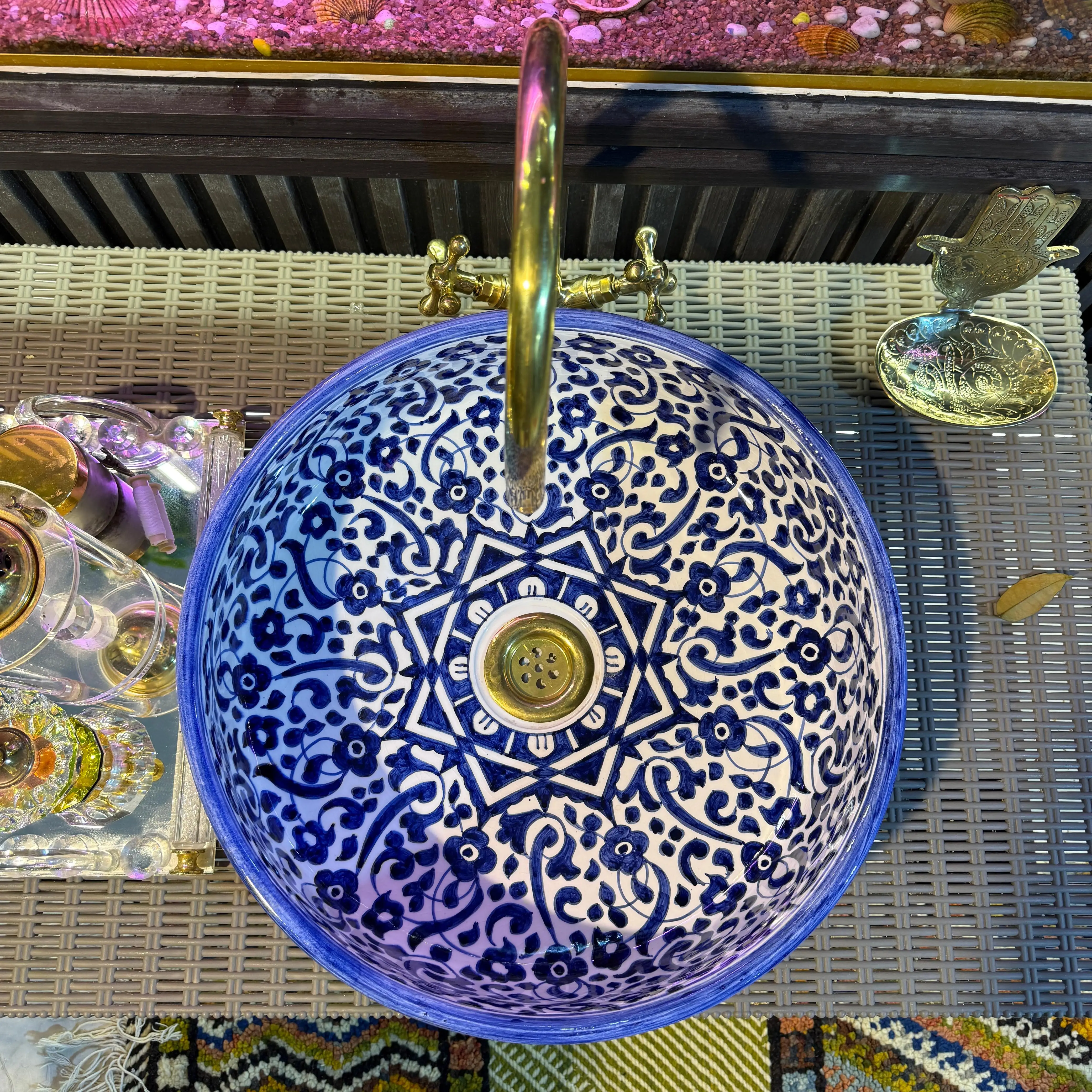 Moroccan ceramic washbasin – Artisanat et raffinement - 20 cm : 7,87 inches