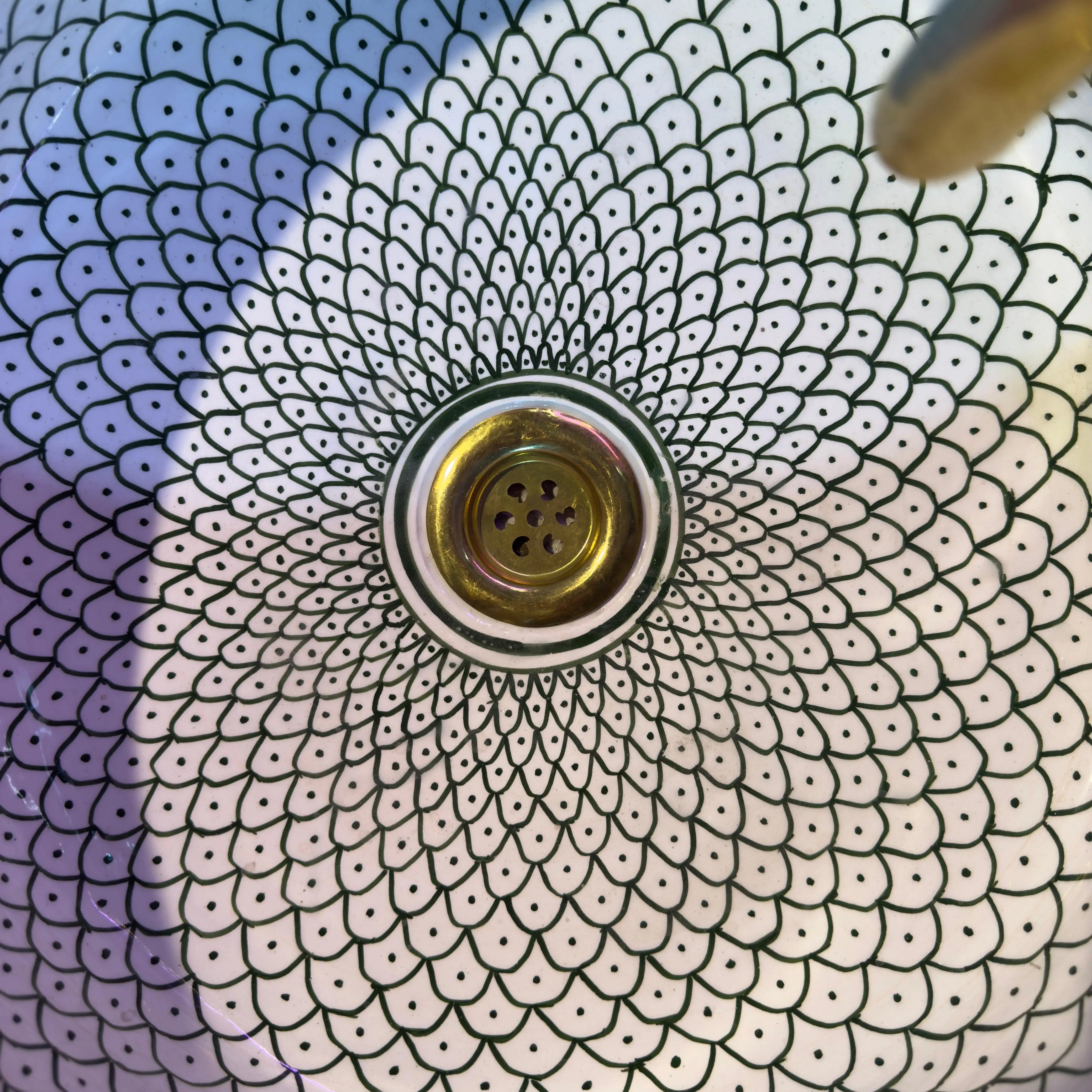 Green Emerald Ceramic Sink Bowl – Handcrafted Bohemian Vessel for Bathroom Vanity - 25cm : 9.84 in