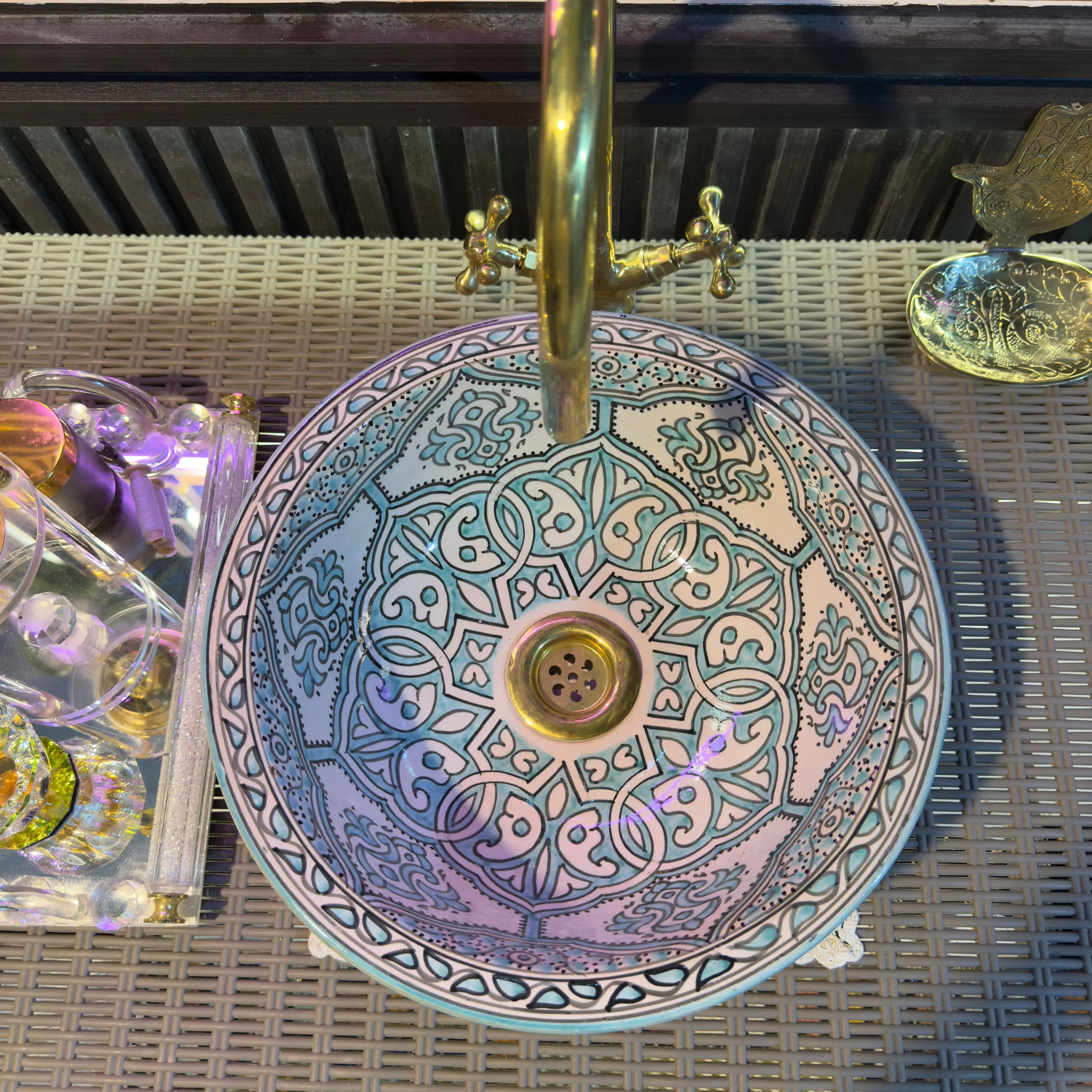 Floral Ceramic Drop-in Sink – Round Vessel with Brass Drain - 25cm : 9.84 in