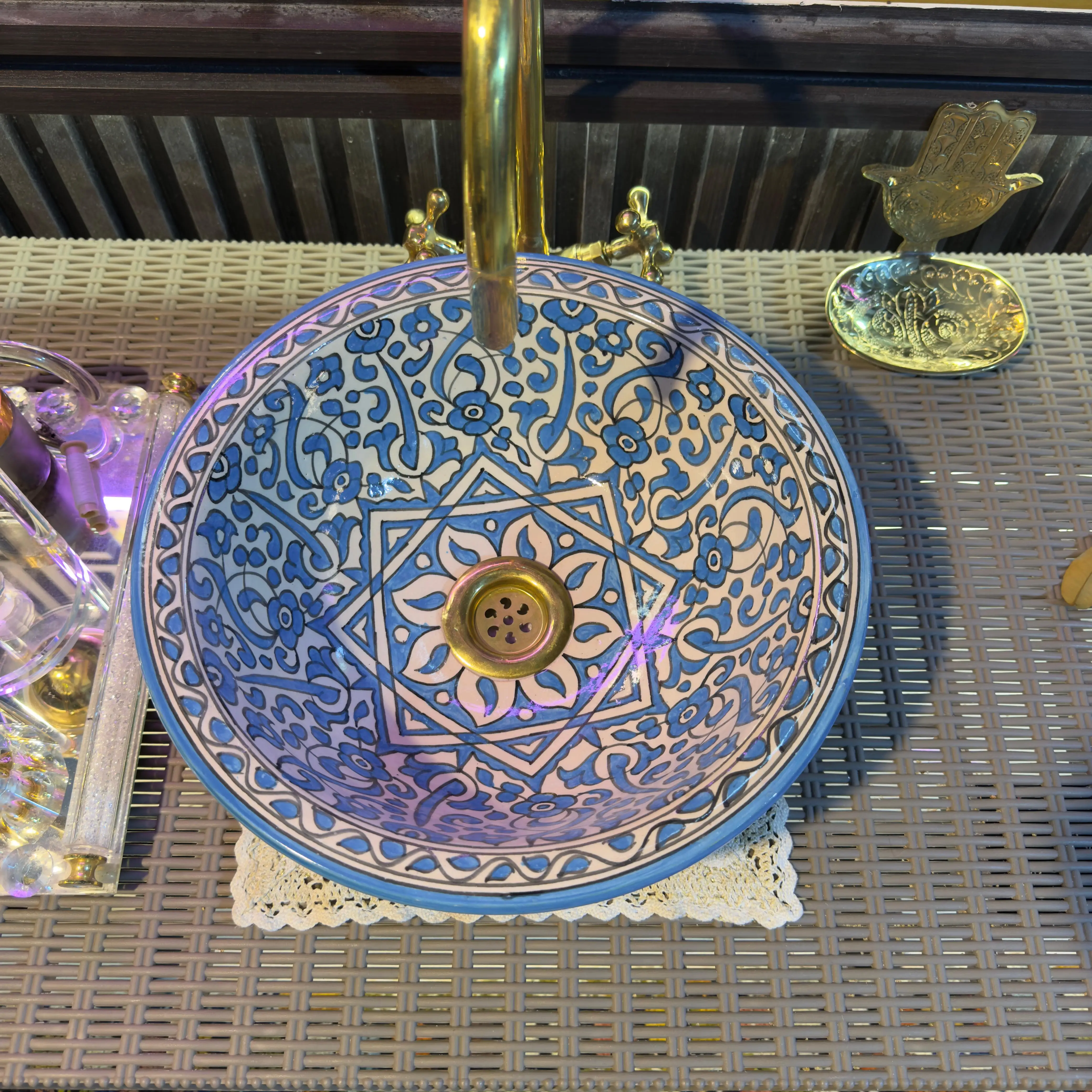 Luxury Kitchen Sinks: Handmade Ceramic & Farmhouse Styles - 40 CM :15.75 in