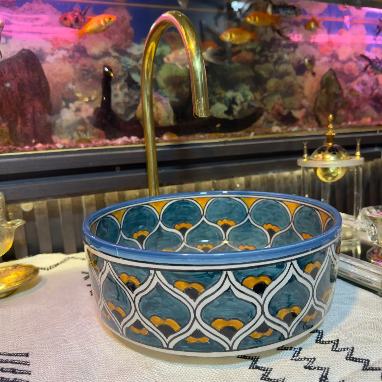 Colorful Handmade Ceramic Bathroom Sink – Round Modern Vessel Basin Bowl - 25cm : 9.84 in