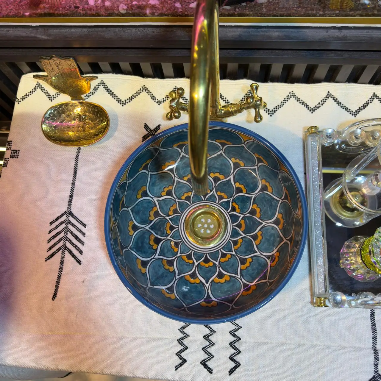 Colorful Handmade Ceramic Bathroom Sink – Round Modern Vessel Basin Bowl - 35 cm : 13.78 in