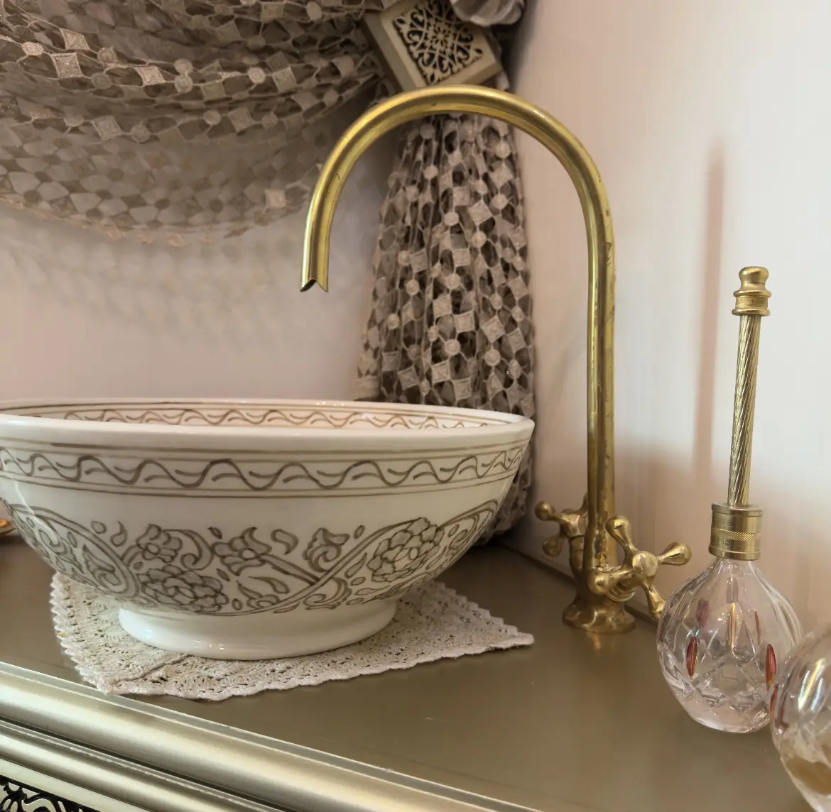 Artisan Ceramic Vessel Sink – Bohemian Vanity Basin, Natural Clay Handcrafted Bowl - 40 CM :15.75 in