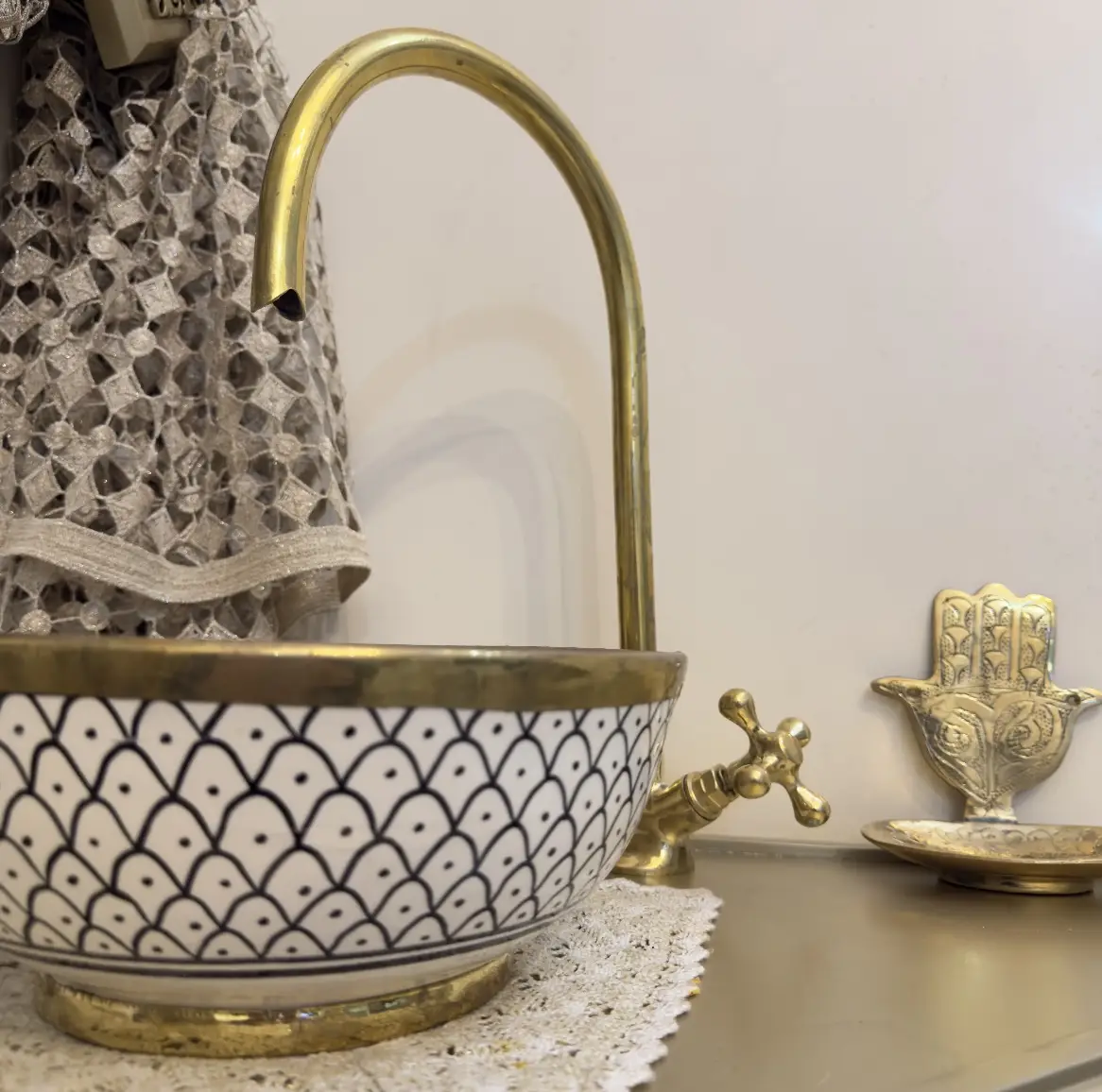 Handmade Ceramic Vessel Sink with Brass Edge - 20 cm : 7,87 inches